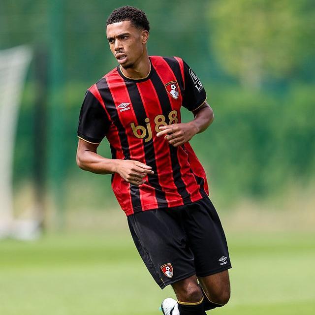 KAIYUNAPP-官方：伯恩茅斯20岁前锋西尔科特-杜贝里转会至奥林匹亚科斯