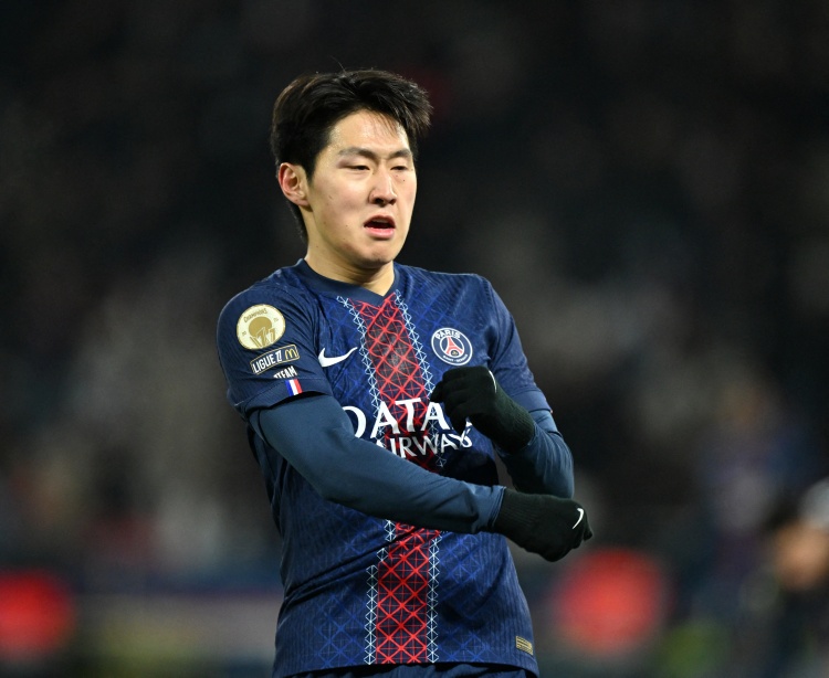 开云体育-巴黎官方：恩贾恩图继续进行个人康复计划，李刚仁恢复合练