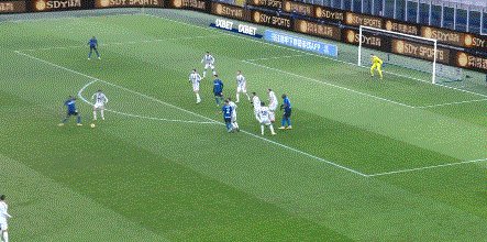 开云APP-【早报】双红会闷平！梅西巴萨生涯首次染红！