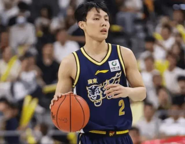 开云APP-广东胜江苏2喜2忧！张皓嘉奇兵，徐杰小胡难得齐爆，萨林杰防守糟|崔永熙|胡明轩|杜锋|季后赛|CBA_新浪体育_新浪新闻