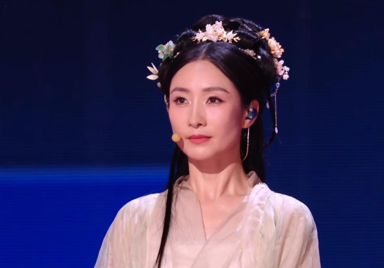 KAIYUNAPP-陶昕然者来女被淘汰，她们的坦荡和体面，折射了《浪姐7》的不堪